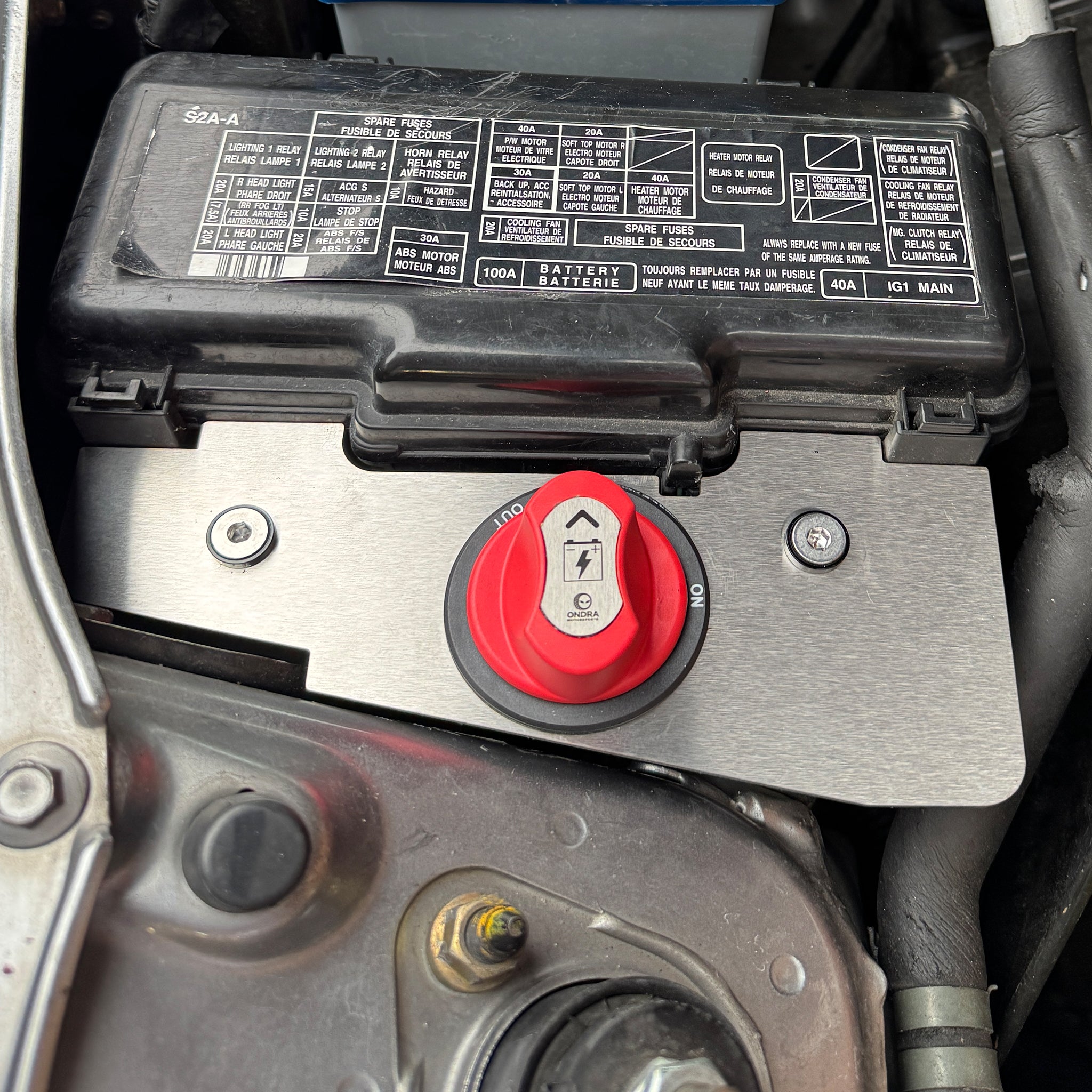 Honda S2000 battery disconnect switch kit with loom